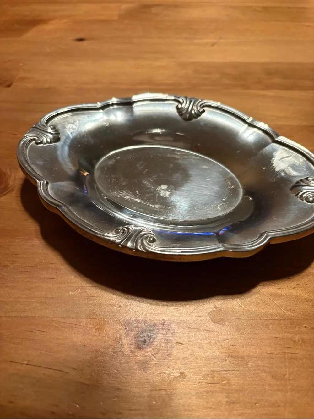 Lenox polished gravy